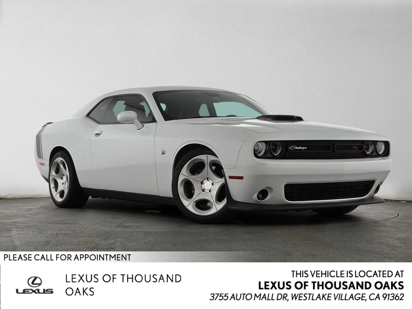 Used 2018 Dodge Challenger R/T Scat Pack RWD image 1