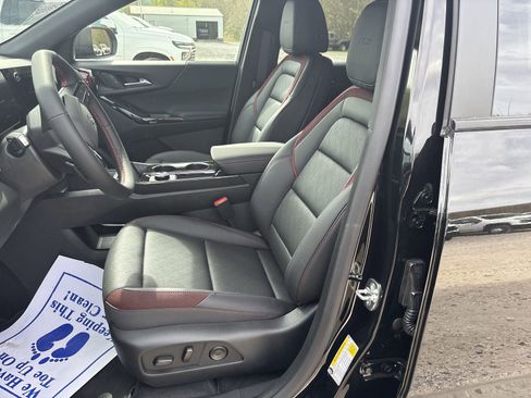 New 2026 Chevrolet Equinox RS w/ Convenience Package III FWD image 14