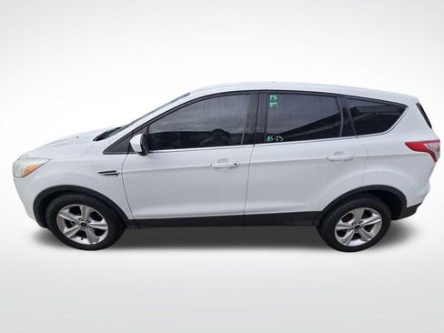 Used 2015 Ford Escape SE image 5