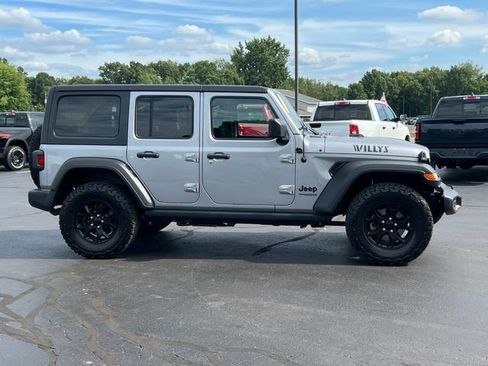 Used 2021 Jeep Wrangler Unlimited Sport AWD/4WD image 45