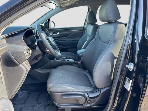 Used 2019 Hyundai Santa Fe SE image 19