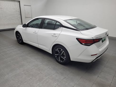 Used 2025 Nissan Sentra SV FWD image 3