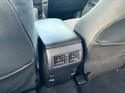 Used 2016 Toyota 4Runner SR5 image 10