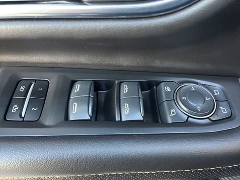 Used 2022 Chevrolet Tahoe Premier image 14