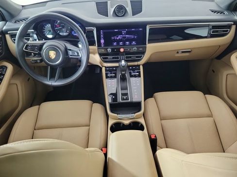Used 2024 Porsche Macan AWD/4WD image 14