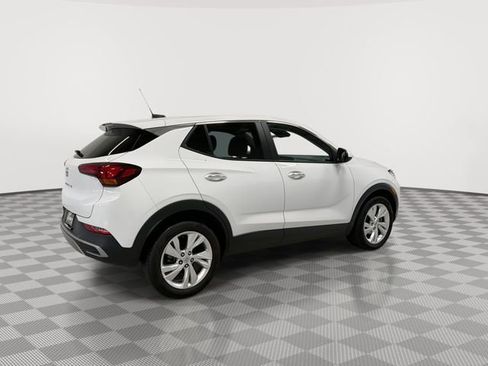 Certified 2025 Buick Encore GX Preferred FWD image 11