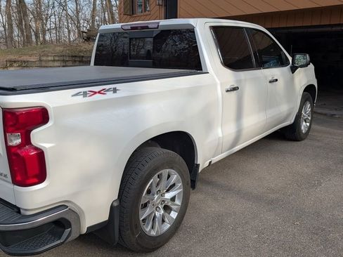 Used 2019 Chevrolet Silverado 1500 LTZ w/ LTZ Plus Package image 3
