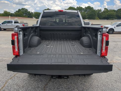 Used 2023 Ford F250 Lariat w/ Chrome Package AWD/4WD image 11