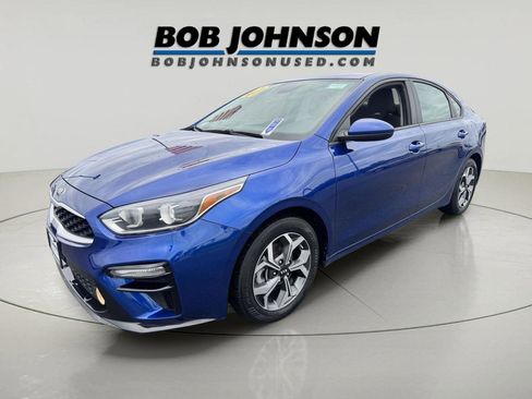 Used 2020 Kia Forte LXS FWD image 7