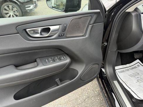 Used 2024 Volvo XC60 B5 Plus w/ Climate Package image 20