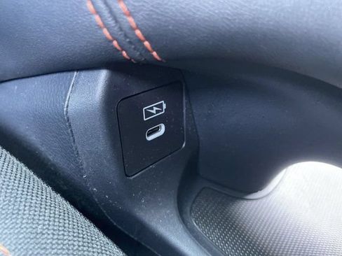 Used 2024 Honda HR-V Sport image 15