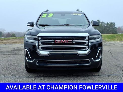 Certified 2023 GMC Acadia SLE w/ Driver Convenience Package FWD image 2
