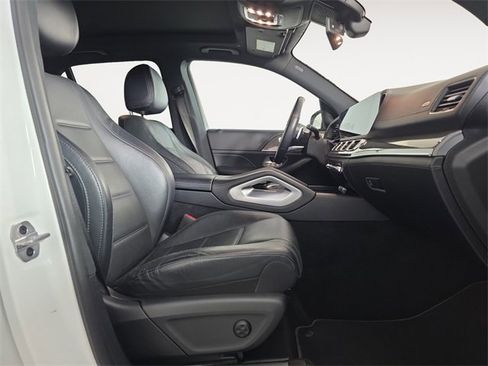 Used 2021 Mercedes-Benz GLE 450 4MATIC image 10