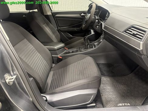 Used 2022 Volkswagen Jetta S FWD image 24