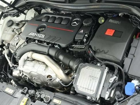 Used 2024 Mercedes-Benz GLA 35 AMG 4MATIC image 8