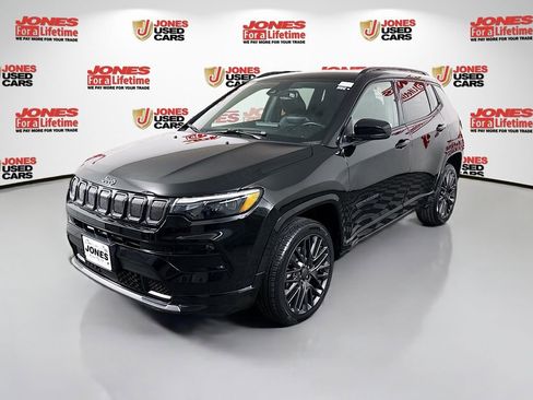 Used 2022 Jeep Compass High Altitude AWD/4WD image 13