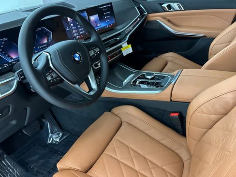 New 2026 BMW X5 sDrive40i image 4