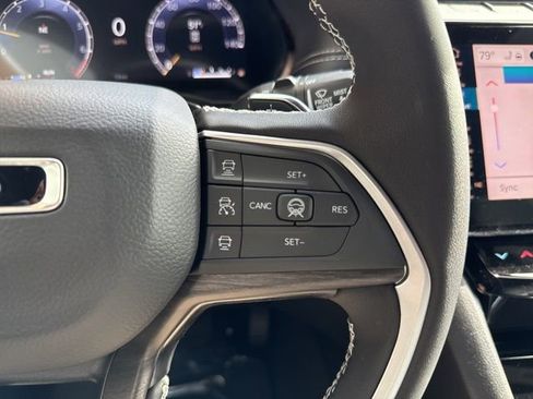 New 2026 Jeep Grand Cherokee L Limited AWD/4WD image 14