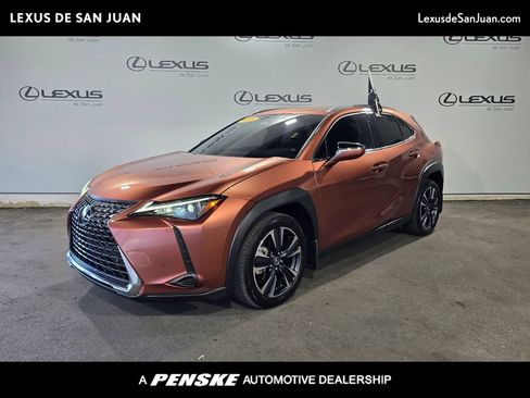 Used 2025 Lexus UX 300h FWD image 1
