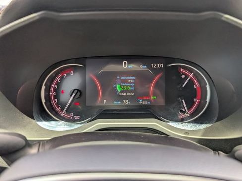 Used 2023 Toyota RAV4 XLE Premium FWD image 15