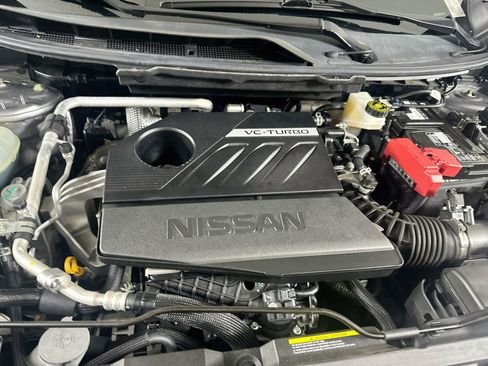 Used 2023 Nissan Rogue SV FWD image 31