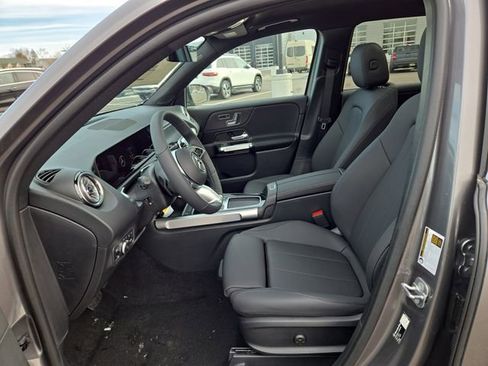 New 2026 Mercedes-Benz GLB 250 4MATIC image 24