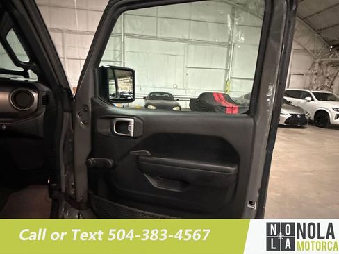 Used 2020 Jeep Wrangler Sport image 24