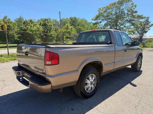 Used 2003 GMC Sonoma SLS AWD/4WD image 3