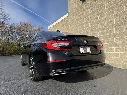 Used 2022 Honda Accord Sport image 8