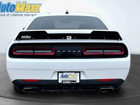 Used 2017 Dodge Challenger GT w/ Driver Convenience Group AWD/4WD image 5