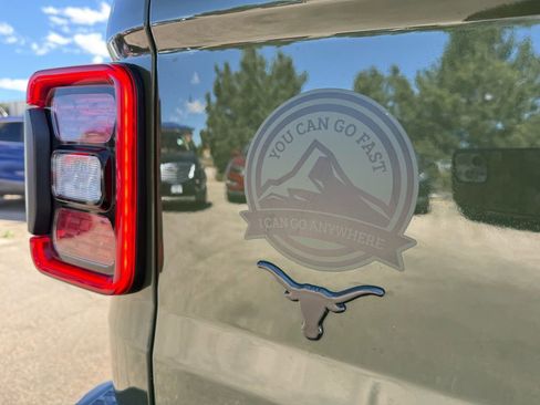 Used 2024 Jeep Gladiator Sport image 18