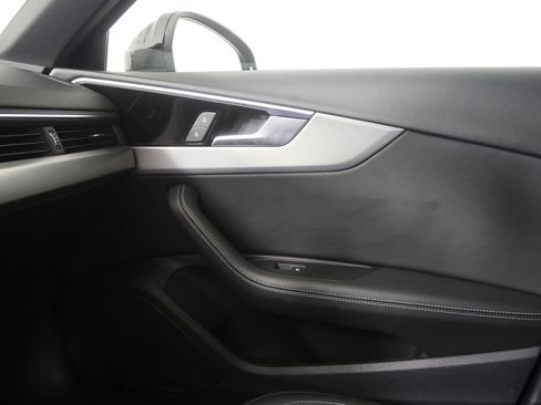 Used 2022 Audi A4 2.0T Premium Plus w/ Premium Plus Package image 27