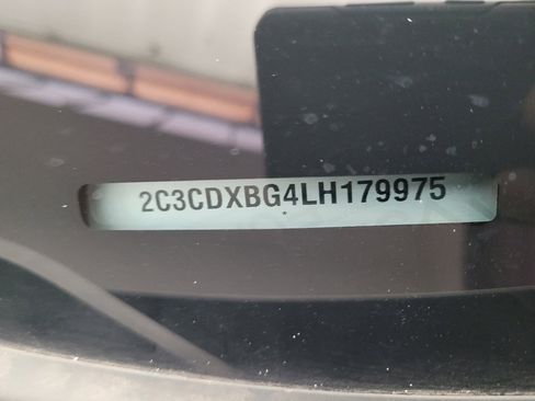 Used 2020 Dodge Charger SXT RWD image 33