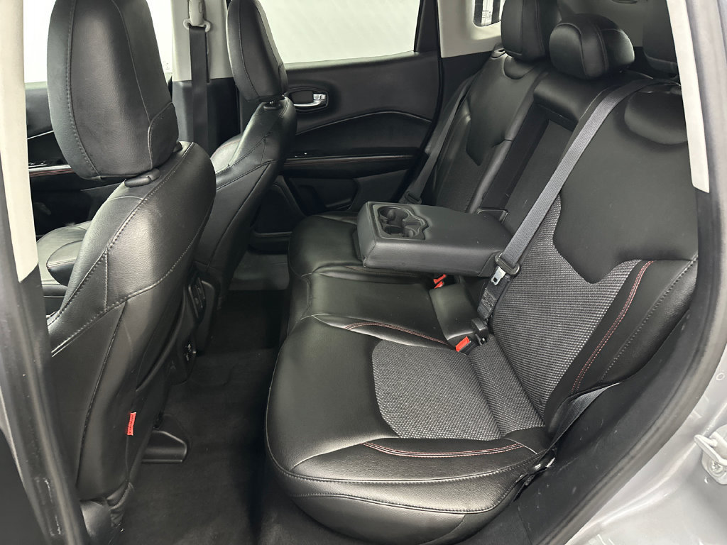 Used 2018 Jeep Compass Trailhawk AWD/4WD image 20