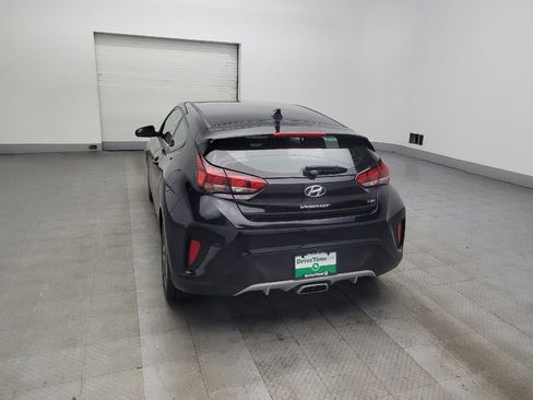 Used 2020 Hyundai Veloster 2.0 image 6