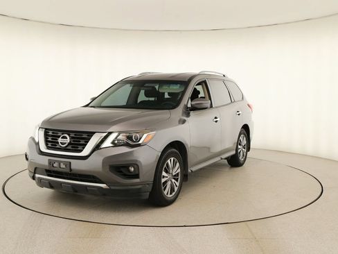 Used 2020 Nissan Pathfinder S FWD image 12