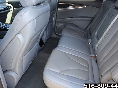 Used 2022 Lincoln Nautilus Reserve image 27