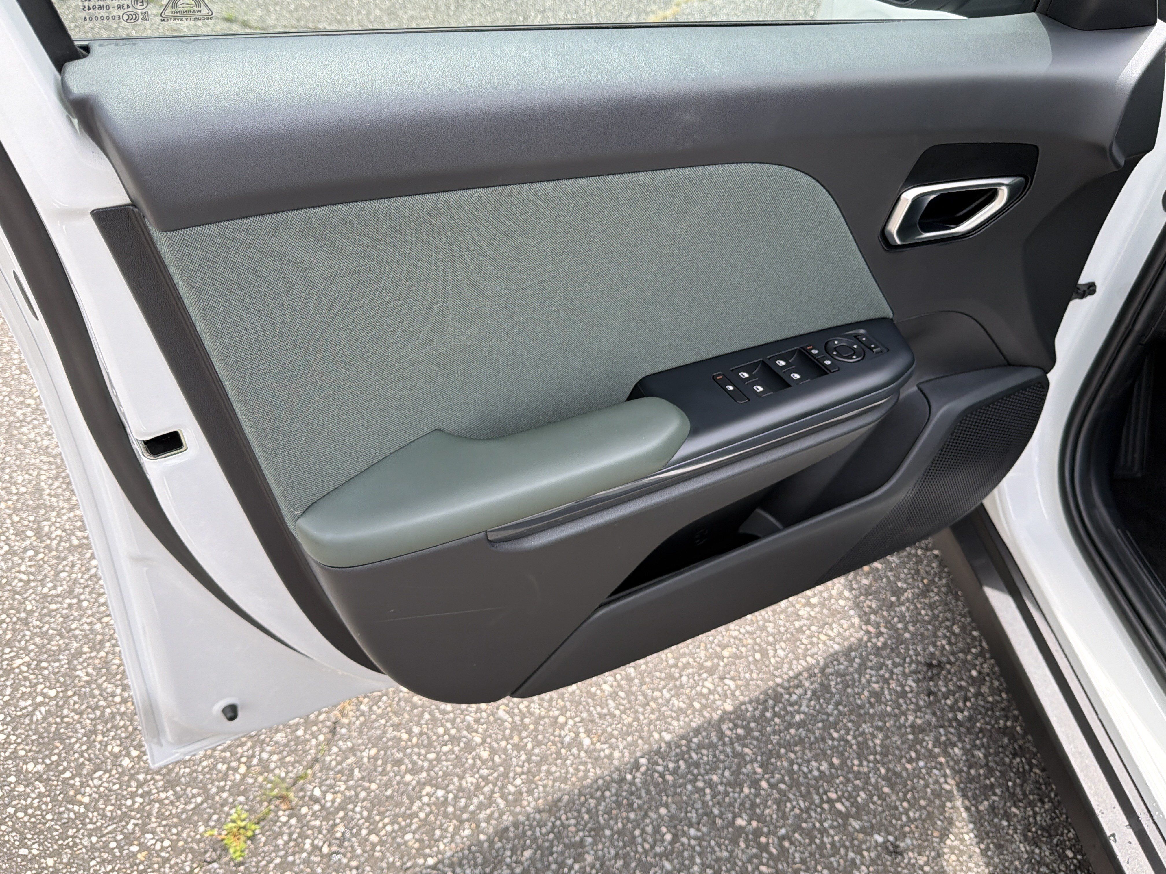 Certified 2025 Kia K4 EX FWD image 10