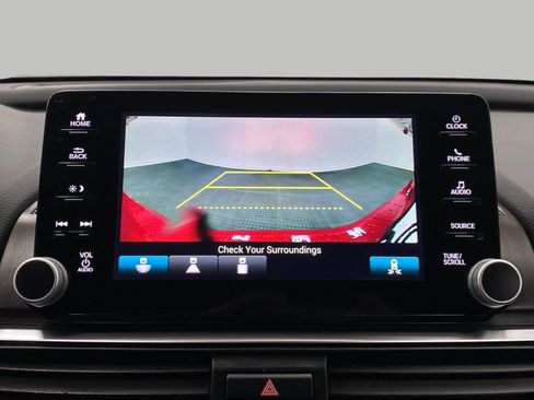 Used 2018 Honda Accord Sport image 23