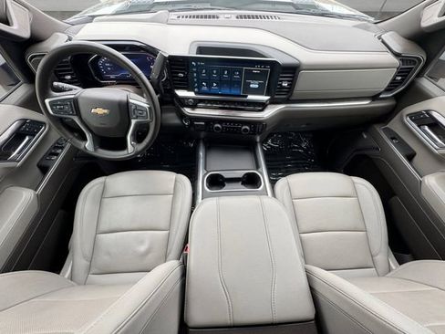 Used 2024 Chevrolet Silverado 2500 LTZ w/ LTZ Plus Package image 20