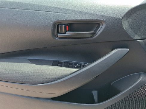Used 2024 Toyota Corolla LE FWD image 11