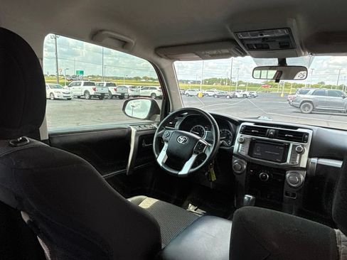 Used 2015 Toyota 4Runner SR5 RWD image 26