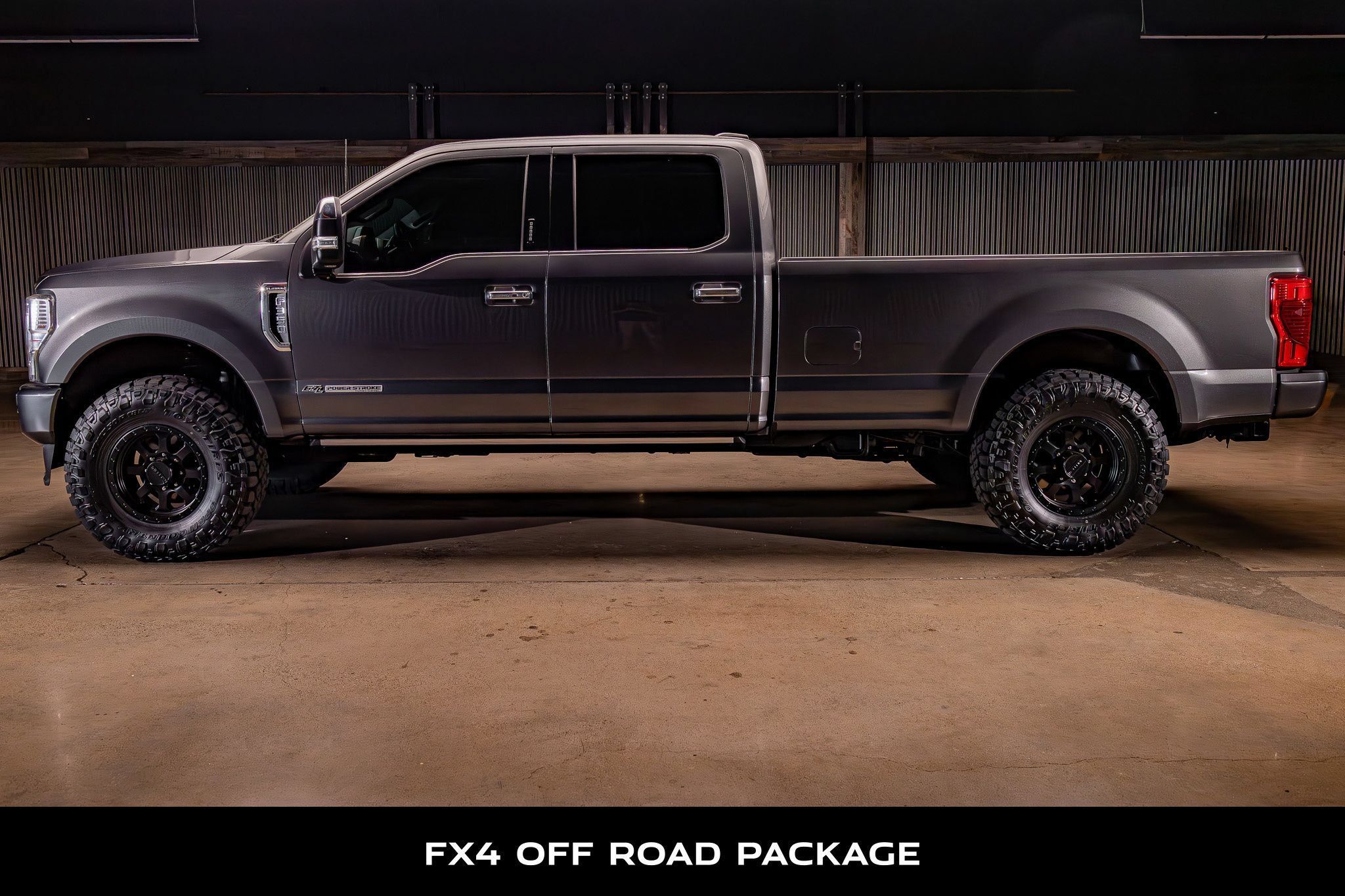 Used 2020 Ford F350 Platinum AWD/4WD image 6