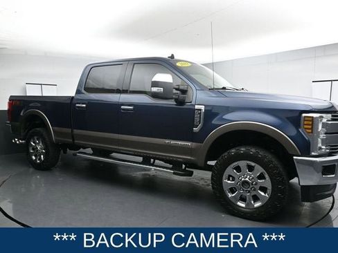 Used 2019 Ford F250 Lariat w/ Tow Technology Bundle image 3