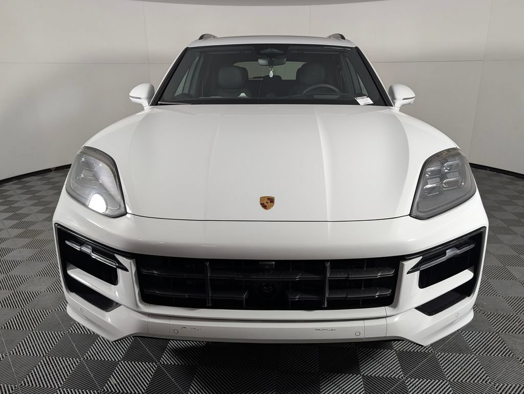Certified 2026 Porsche Cayenne AWD/4WD image 10