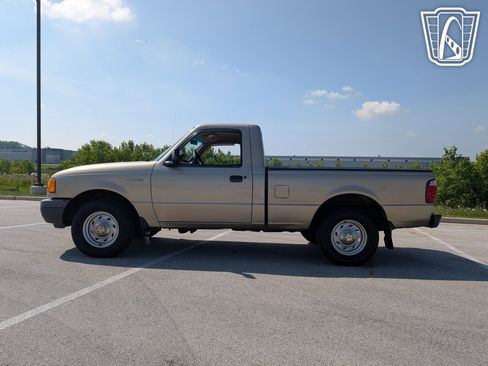 Used 2002 Ford Ranger 2WD Regular Cab image 8