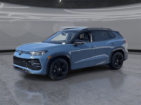 New 2026 Volkswagen Tiguan SE R-Line image 1