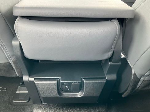 New 2025 Ford F250 XL w/ XL Chrome Package image 36