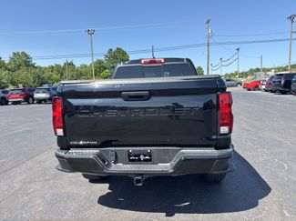 Used 2023 Chevrolet Colorado Trail Boss w/ Advanced Trailering Package AWD/4WD video 4