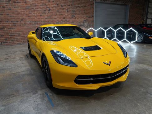 Used 2014 Chevrolet Corvette Stingray Coupe w/ 2LT Preferred Equipment Group RWD image 4